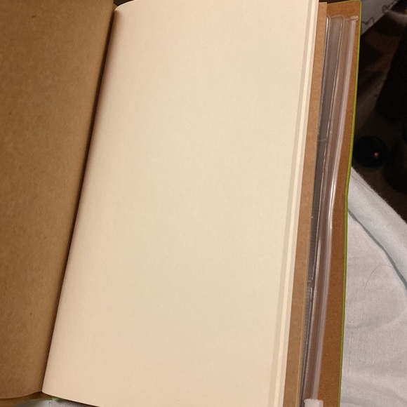 Bundle - Picture 5 of 9